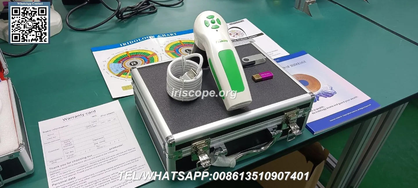 Portable iriscope setup for mobile wellness visits in the UK — 065.JPG